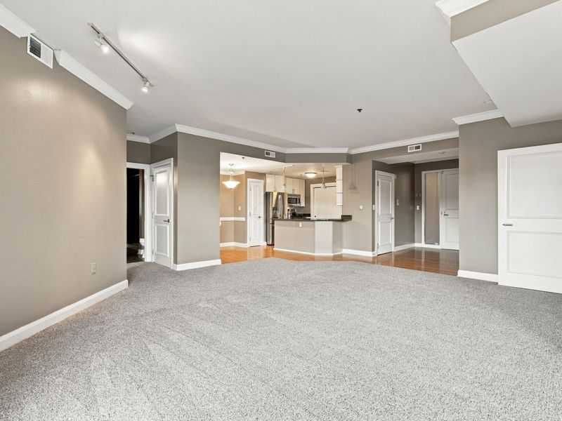 196 S Grant Avenue, Unit 507, Columbus, OH 43215 Photo 4