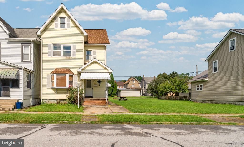2912 4TH AVENUE , ALTOONA, PA 16602