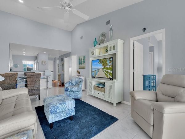 5762 SABAL TRACE DRIVE , Unit 201, NORTH PORT, FL 34287