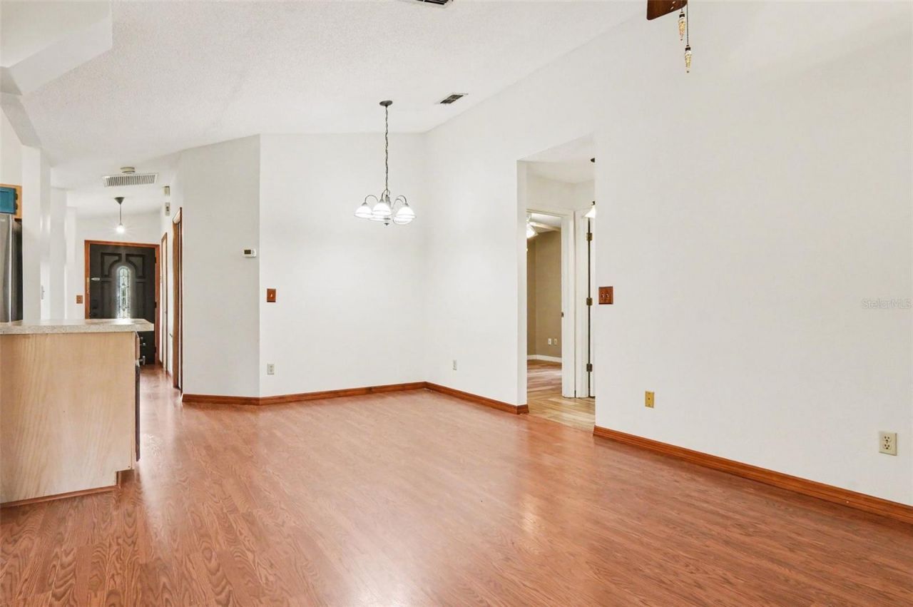 8625 Redskin Court , Orlando, FL 32829 Photo