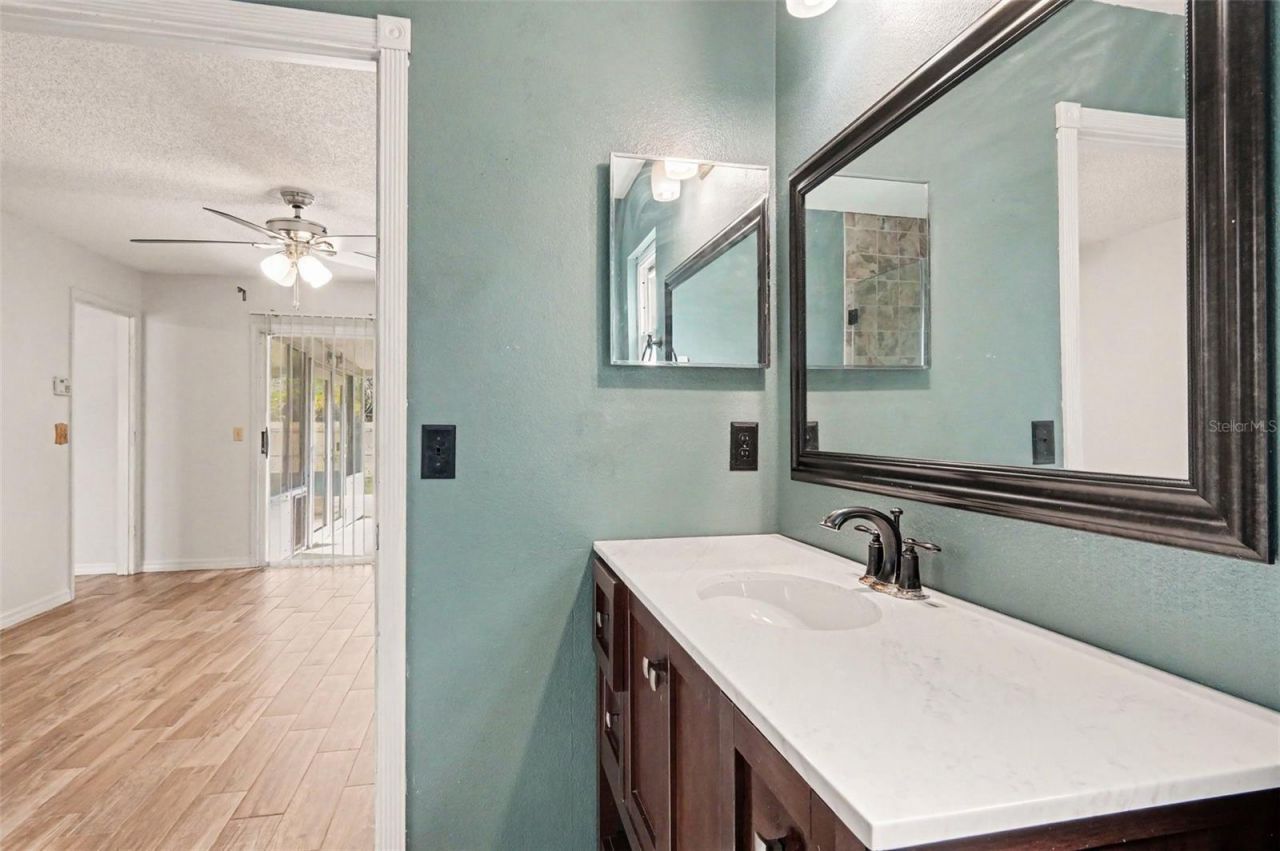 8625 Redskin Court , Orlando, FL 32829 Photo
