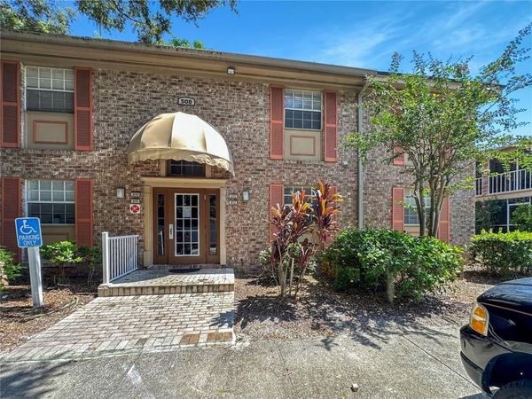 508 BANYON TREE CIRCLE , Unit 200, MAITLAND, FL 32751