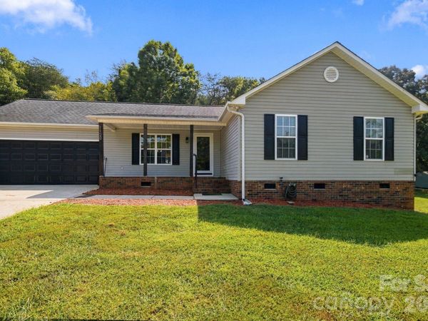 1129 Lyndsey Brooke Court , Lincolnton, NC 28092