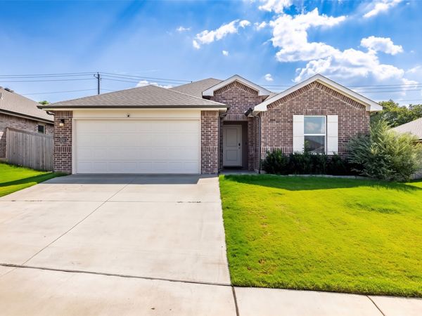 2001 E Vandalia Street, Broken Arrow, OK 74012