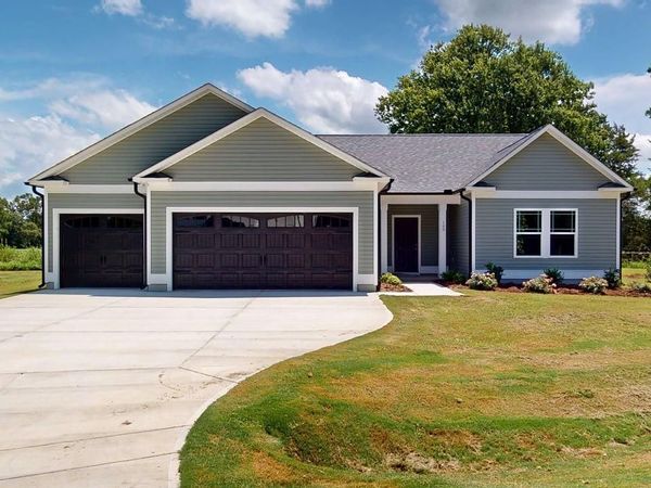 100 Windemere Lane , Goldsboro, NC 27530