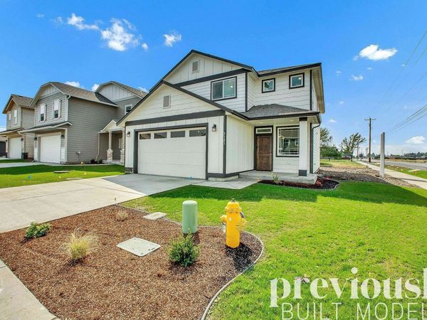 18313 E Michielli Ave, Spokane Valley, WA 99016