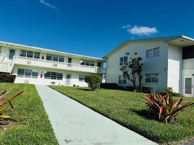 140 Salisbury F, West Palm Beach, FL 33417 Photo
