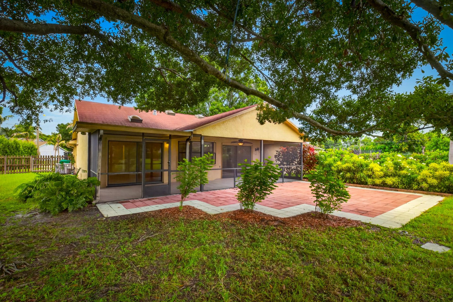 1957 SE Dranson Circle, Port Saint Lucie, FL 34952 Photo