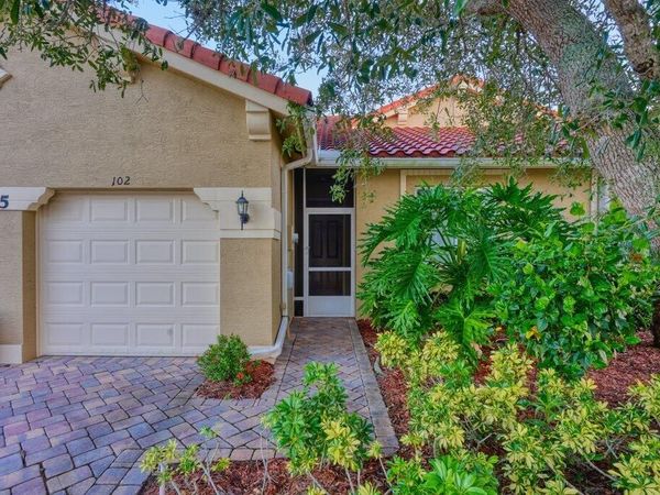 6475 Oxford Circle, Unit 102B, Vero Beach, FL 32966
