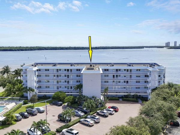 60 Yacht Club Drive, Unit 103, North Palm Beach, FL 33408