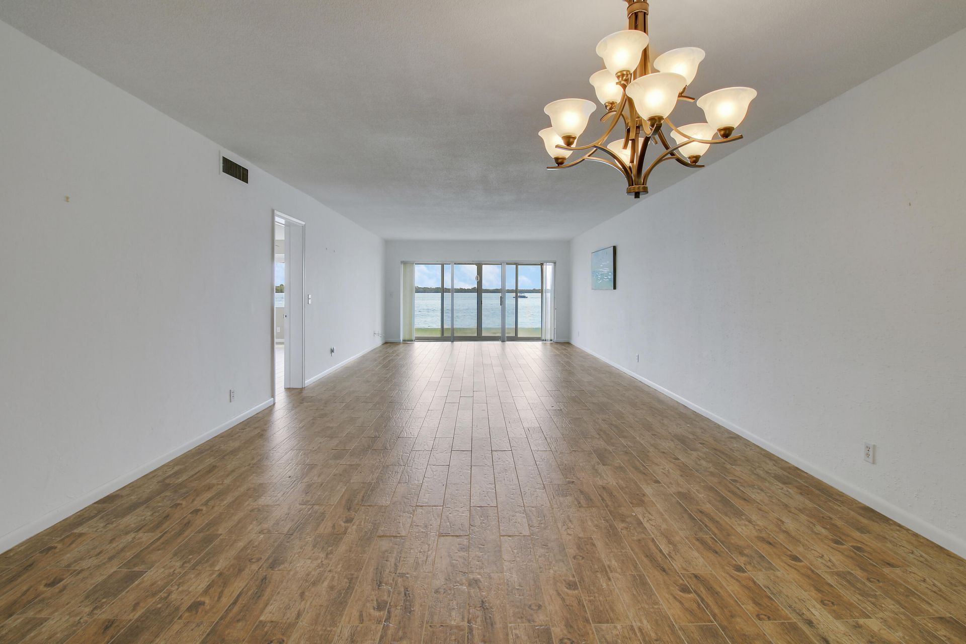 60 Yacht Club Drive, Unit 103, North Palm Beach, FL 33408 Photo