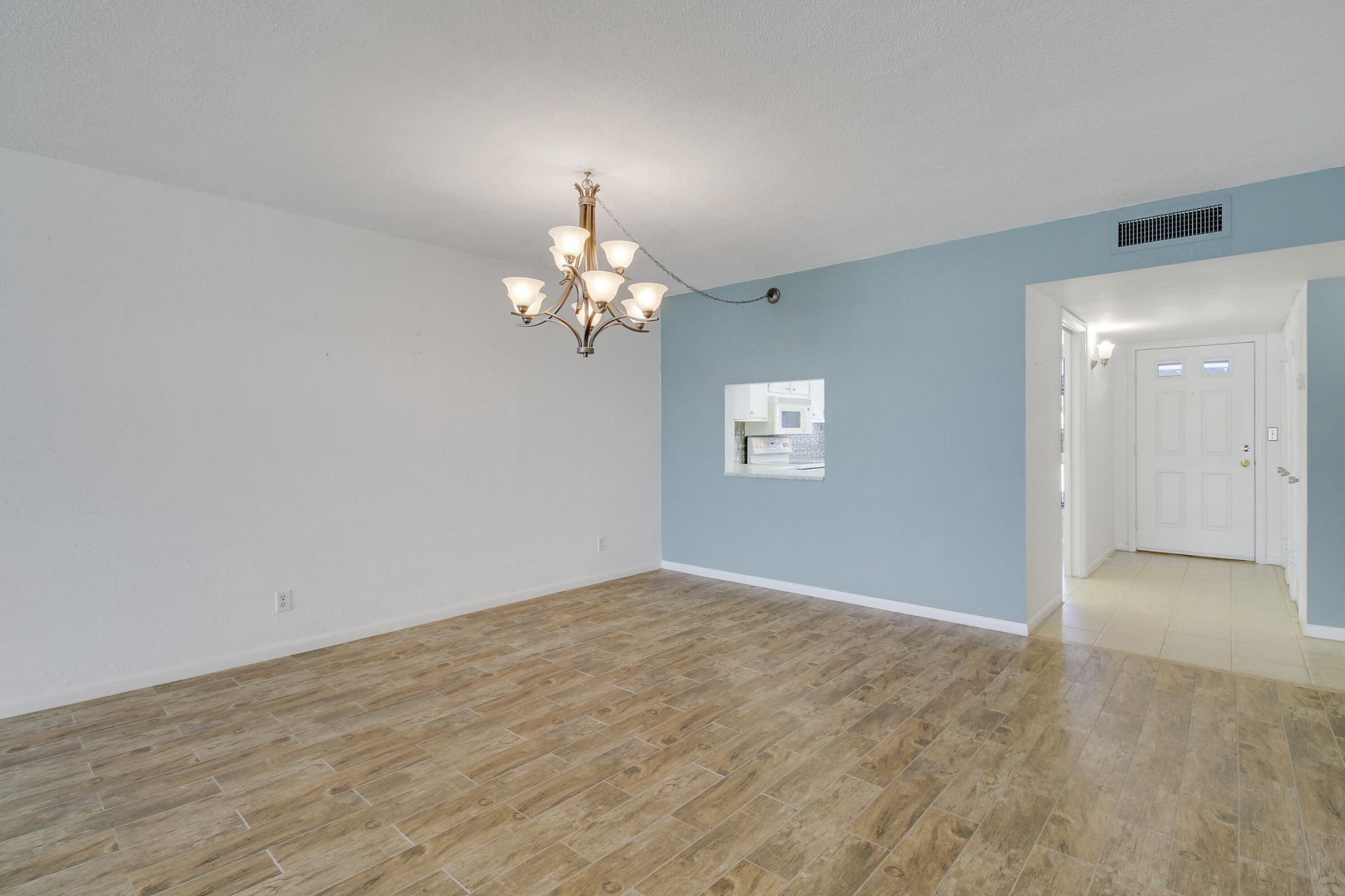 60 Yacht Club Drive, Unit 103, North Palm Beach, FL 33408 Photo