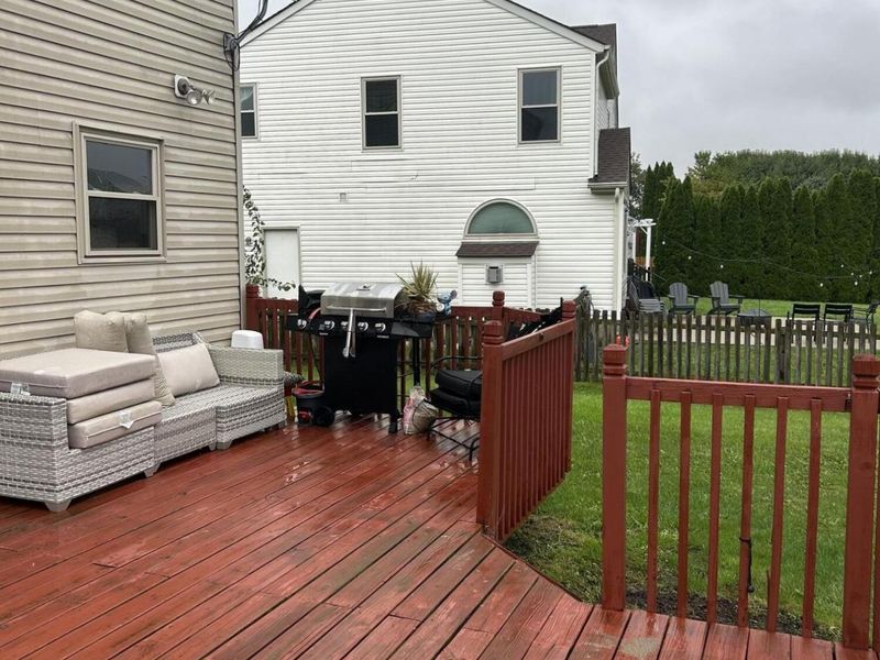 1065 E Margate Circle, London, OH 43140 Photo 20