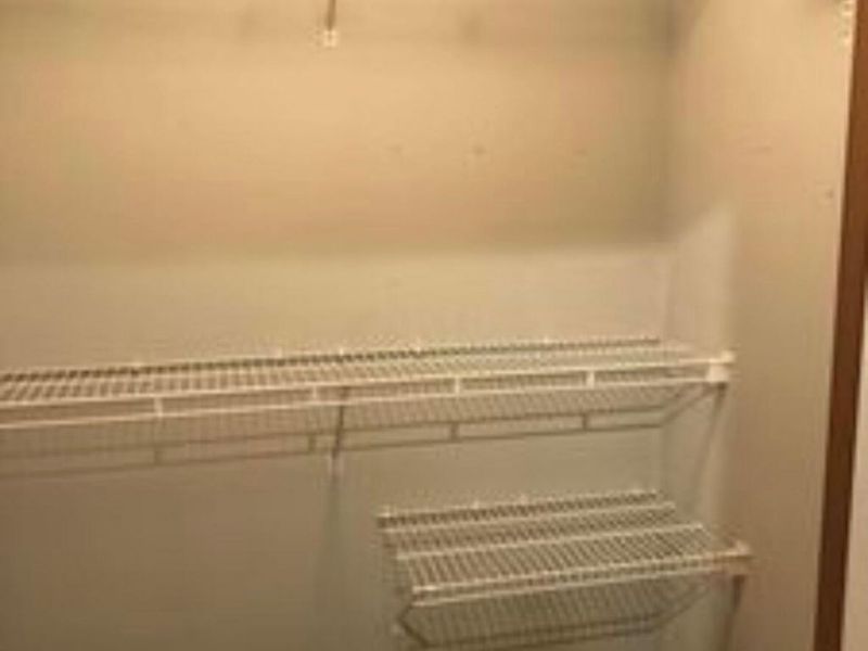 1065 E Margate Circle, London, OH 43140 Photo 23