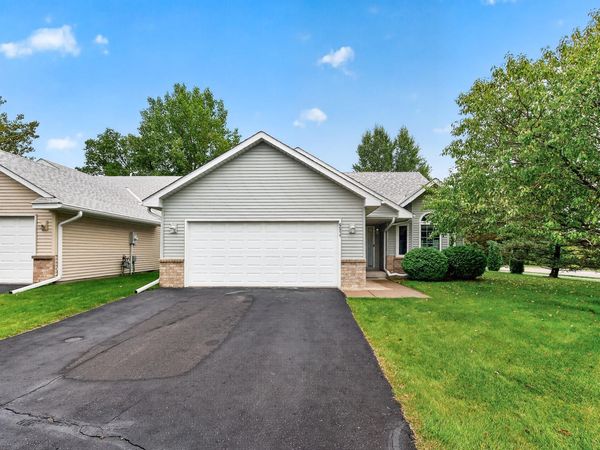 6511 20th Street N, Oakdale, MN 55128