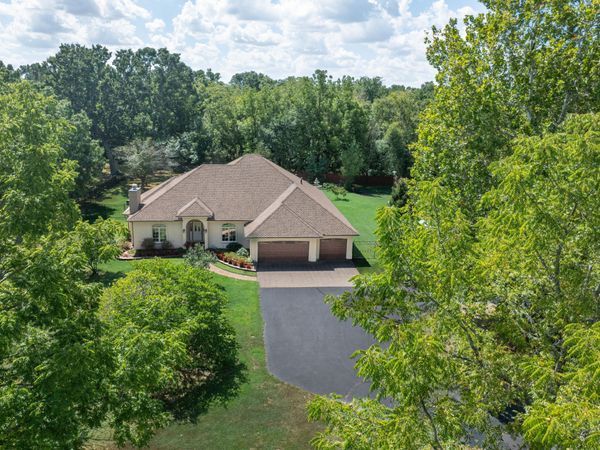 2282 N Farm Road 227 , Strafford, MO 65757
