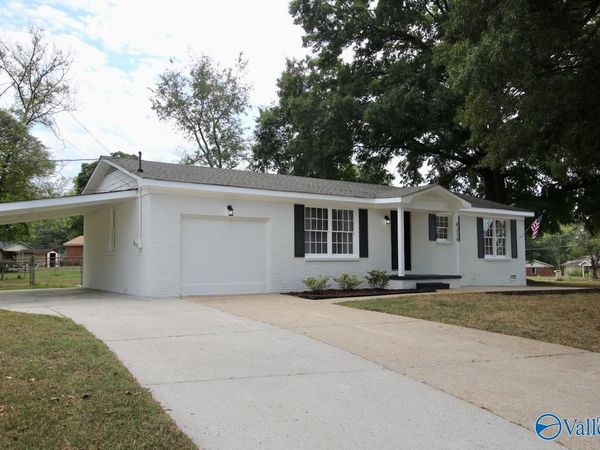 4216 Eastland Drive, Huntsville, AL 35810