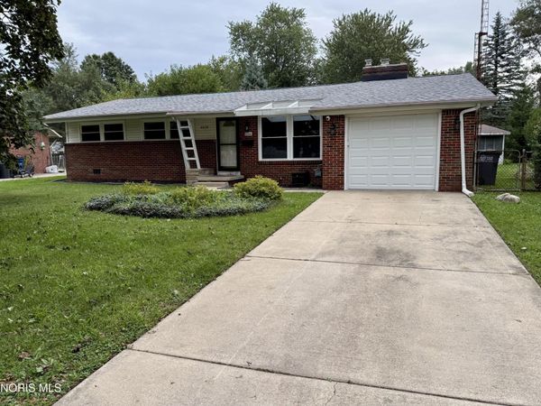 4420 Drummond Road , Toledo, OH 43613