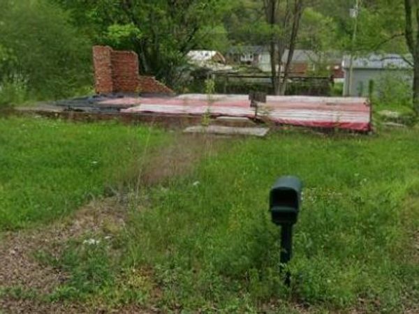 113 Yale Ave, Celina, TN 38551
