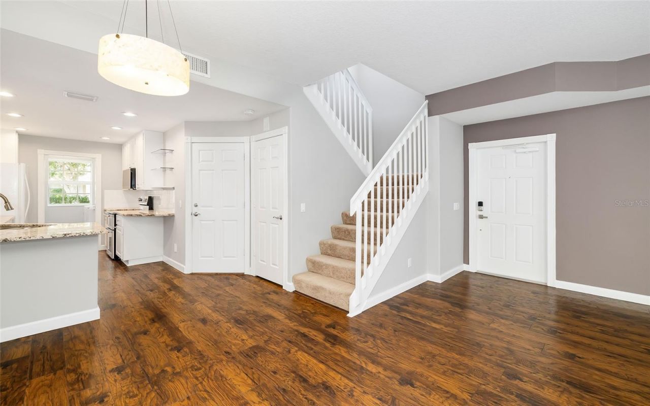 7632 Bergamo Avenue , Sarasota, FL 34238 Photo