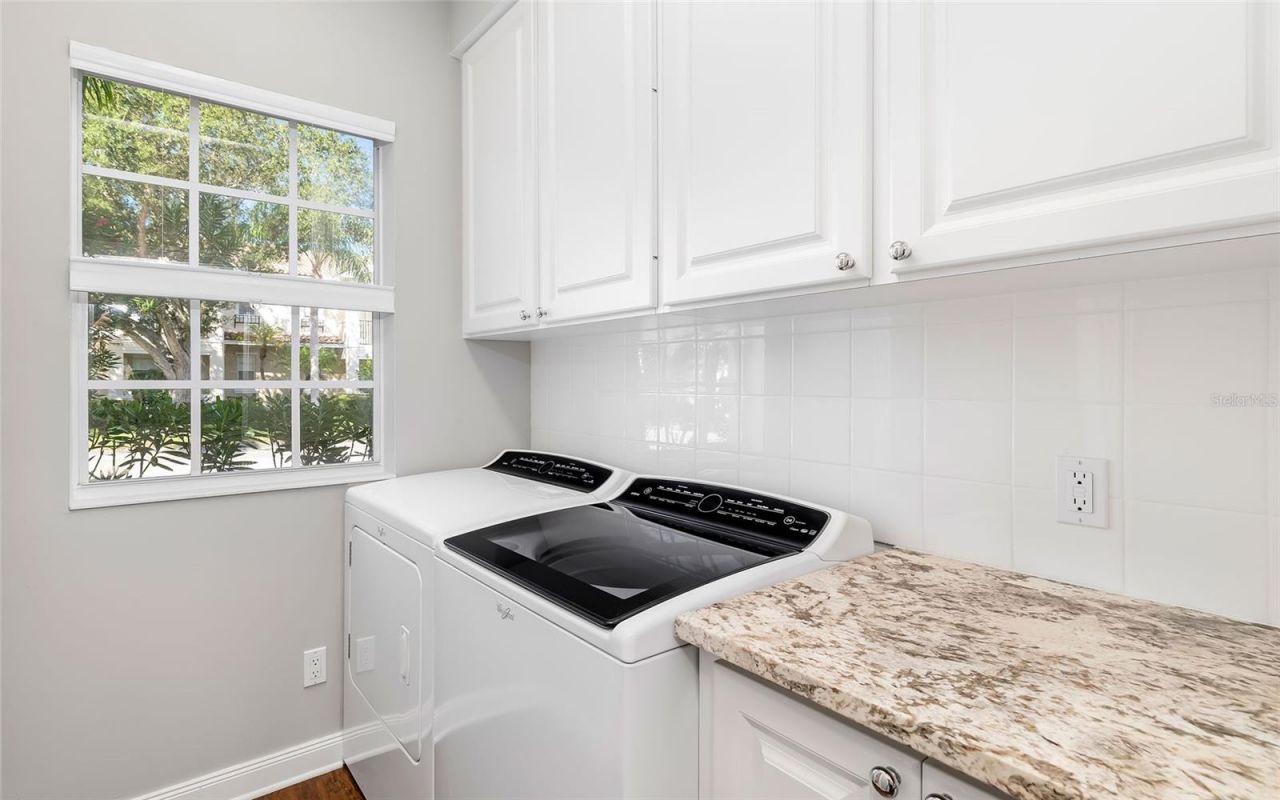 7632 Bergamo Avenue , Sarasota, FL 34238 Photo