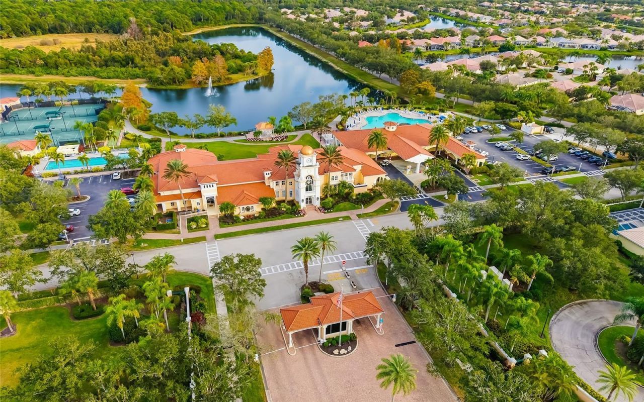 7632 Bergamo Avenue , Sarasota, FL 34238 Photo