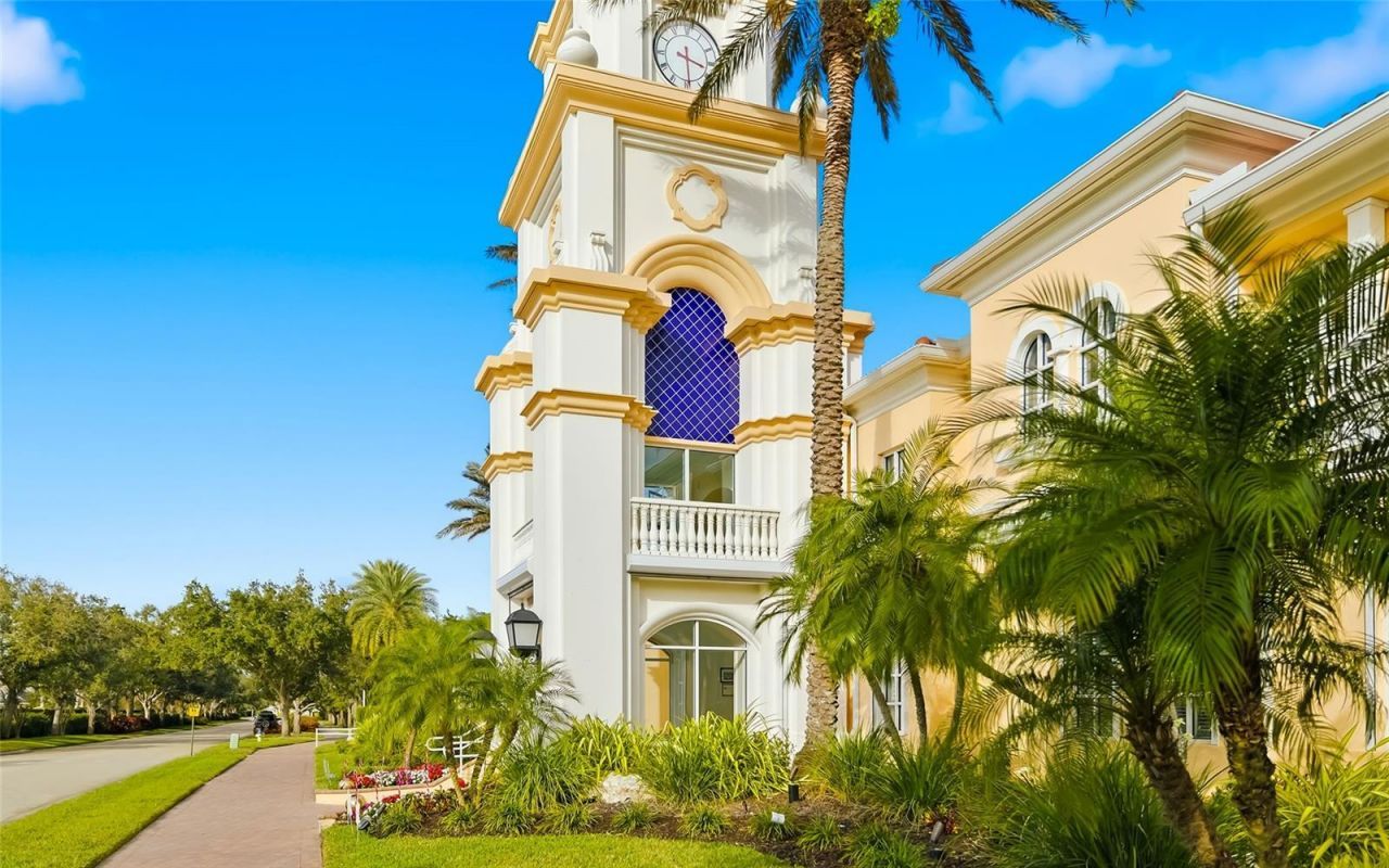 7632 Bergamo Avenue , Sarasota, FL 34238 Photo