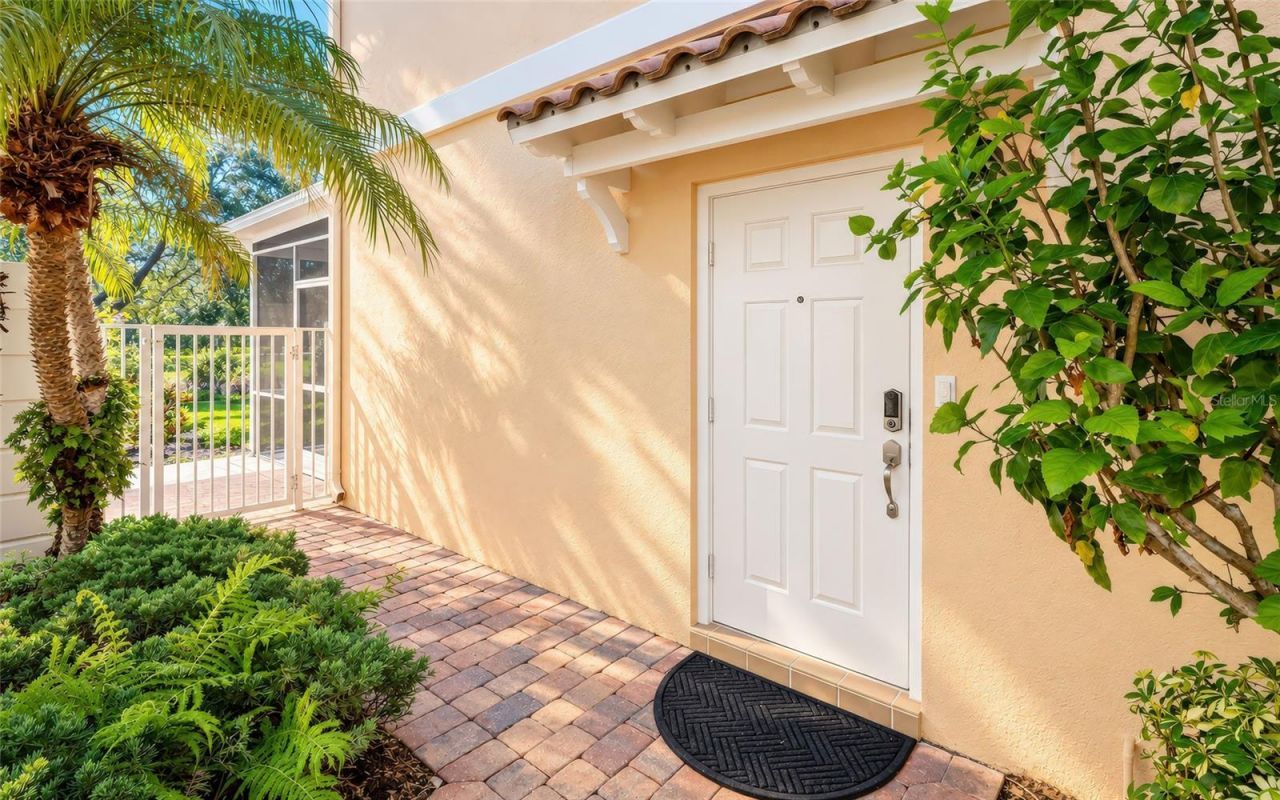 7632 Bergamo Avenue , Sarasota, FL 34238 Photo
