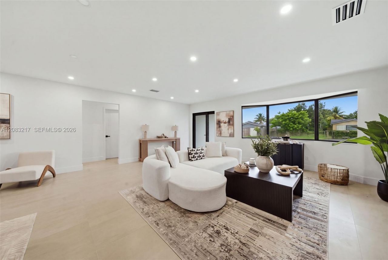 5309 Hayes St, Hollywood, FL 33021 Photo