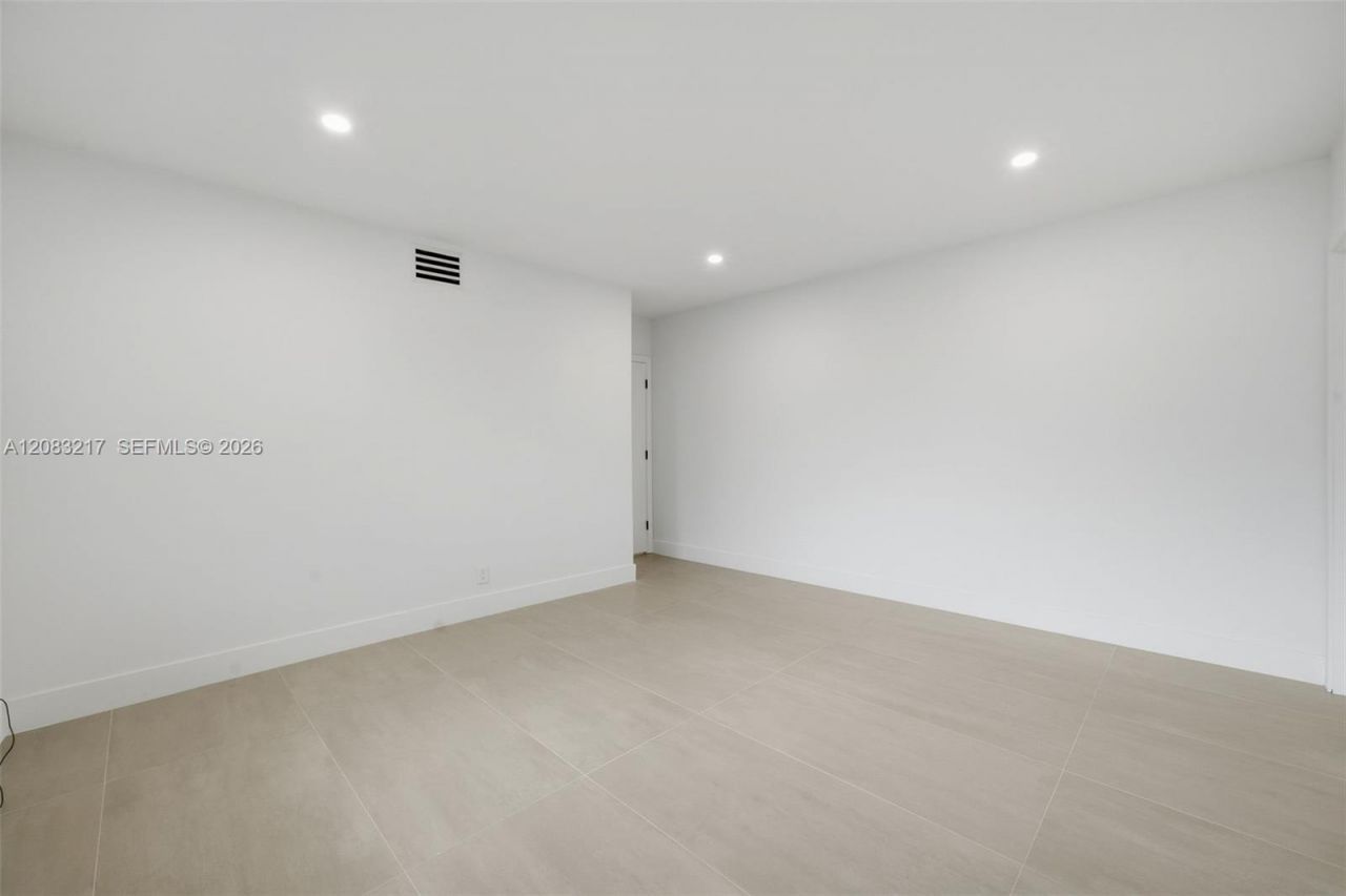 5309 Hayes St, Hollywood, FL 33021 Photo