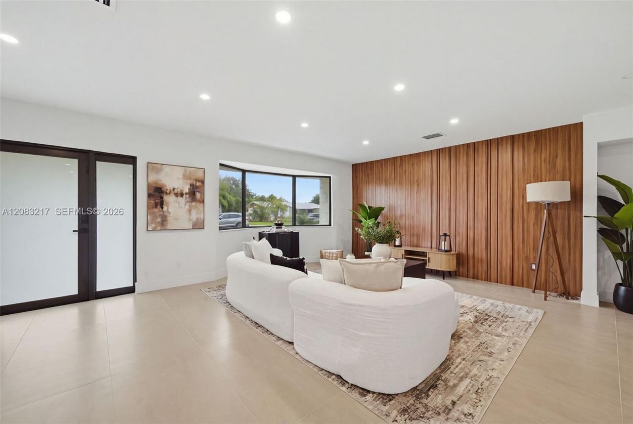 5309 Hayes St, Hollywood, FL 33021 Photo