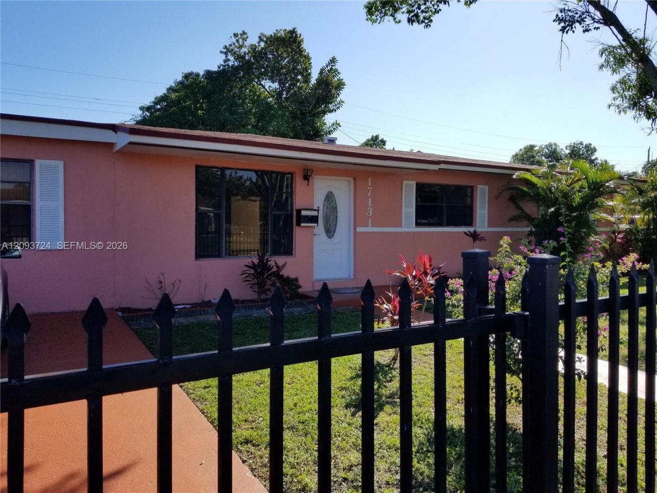 17131 NW 10th Ct, Miami Gardens, FL 33169 Main Photo
