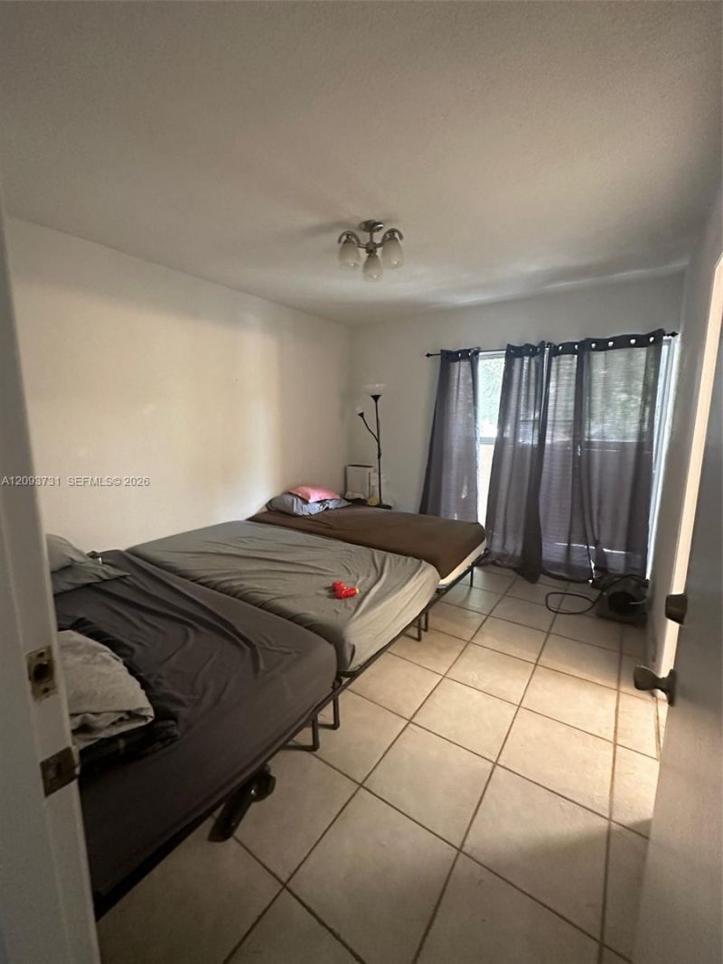 1650 S Le Jeune Rd , Unit 104, Coral Gables, FL 33134 Photo