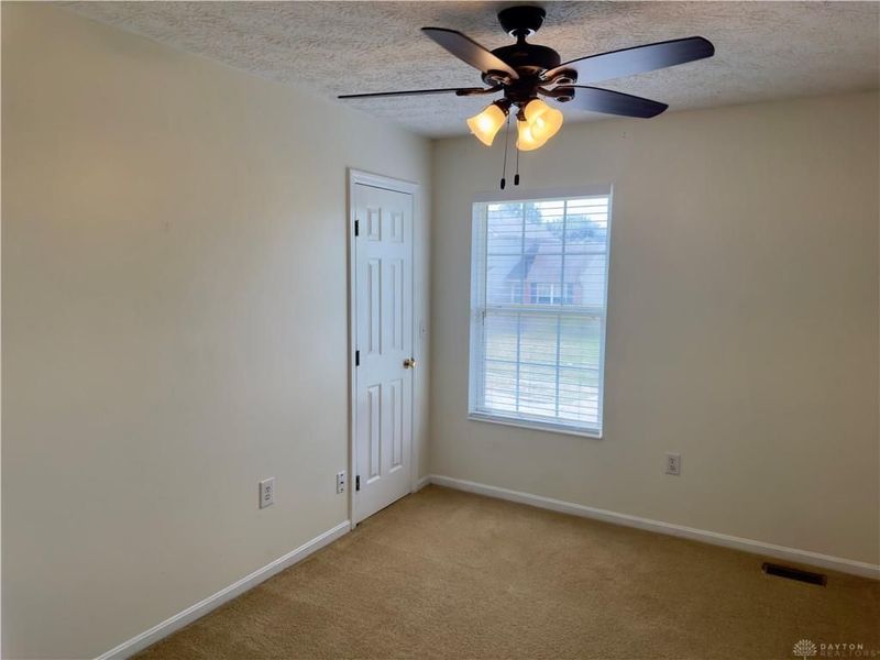 5251 Mallet Club Drive, Dayton, OH 45439 Photo 11