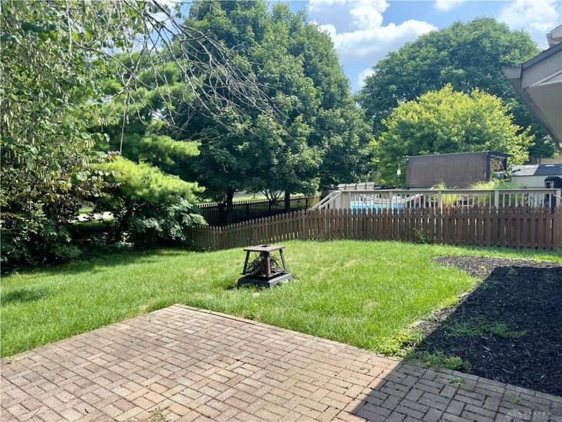 5251 Mallet Club Drive, Dayton, OH 45439 Photo 18
