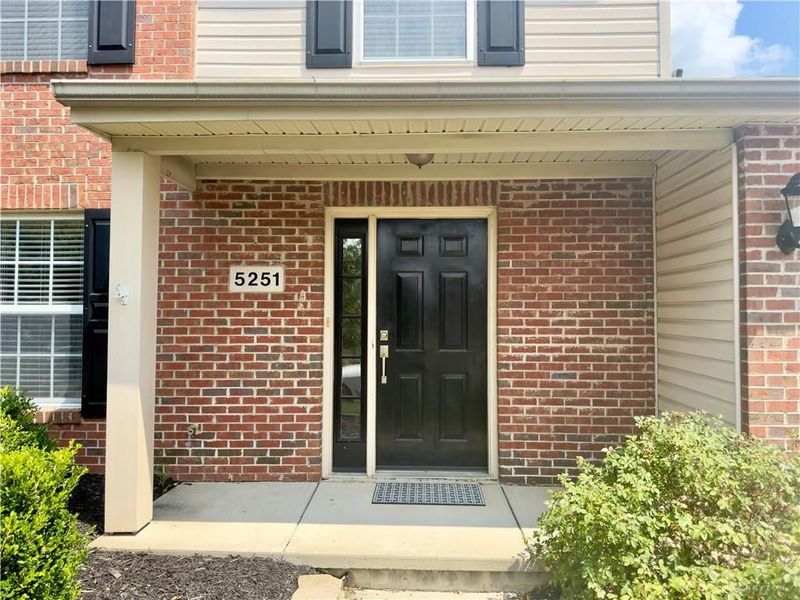 5251 Mallet Club Drive, Dayton, OH 45439 Photo 2