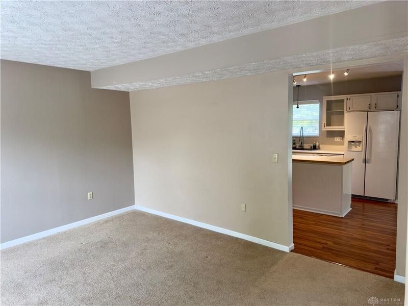 5251 Mallet Club Drive, Dayton, OH 45439 Photo 4