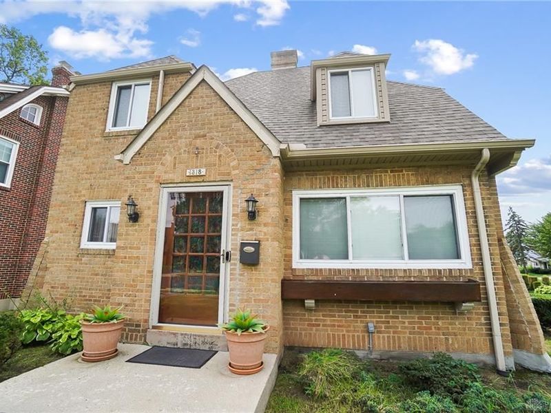 1318 Princeton Drive, Dayton, OH 45406 Photo 2