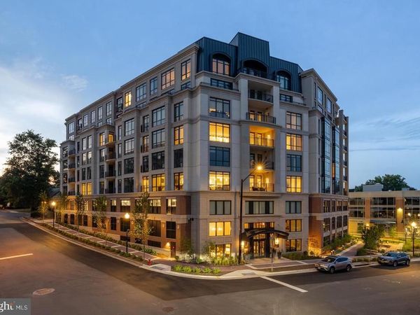 6718 LOWELL AVENUE , Unit 604, MCLEAN, VA 22101