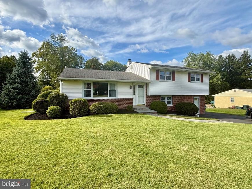526 Buck Road, Southampton, PA 18966 Main Photo