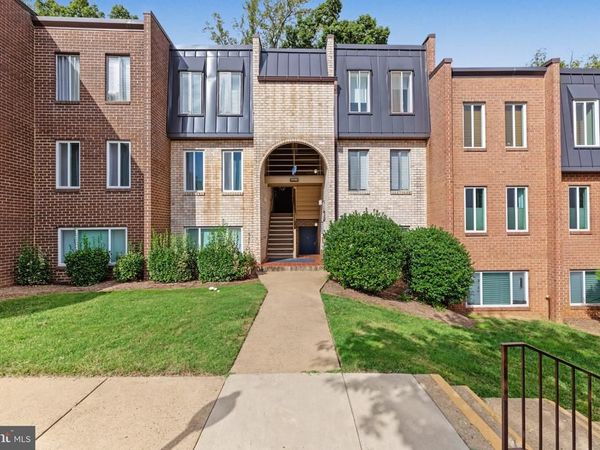 5049 7TH ROAD S, Unit 302, ARLINGTON, VA 22204