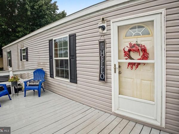 713 PALM CITY PARK , ANNVILLE, PA 17003