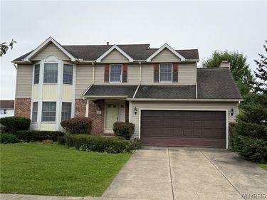 37 Running Brook Drive , Lancaster, NY 14086