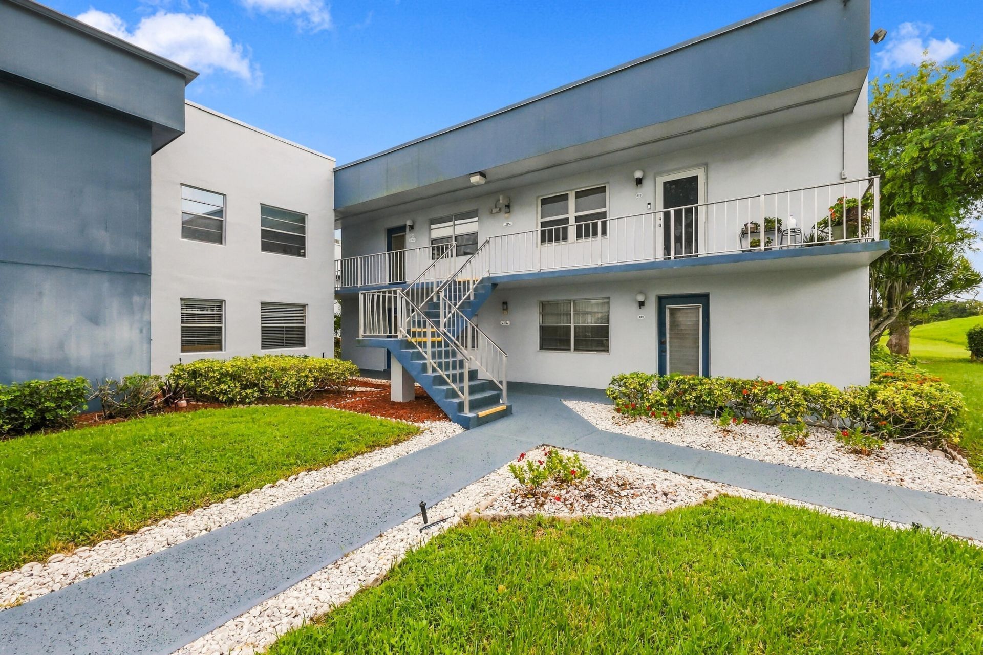 74 Normandy B, Delray Beach, FL 33484 Photo