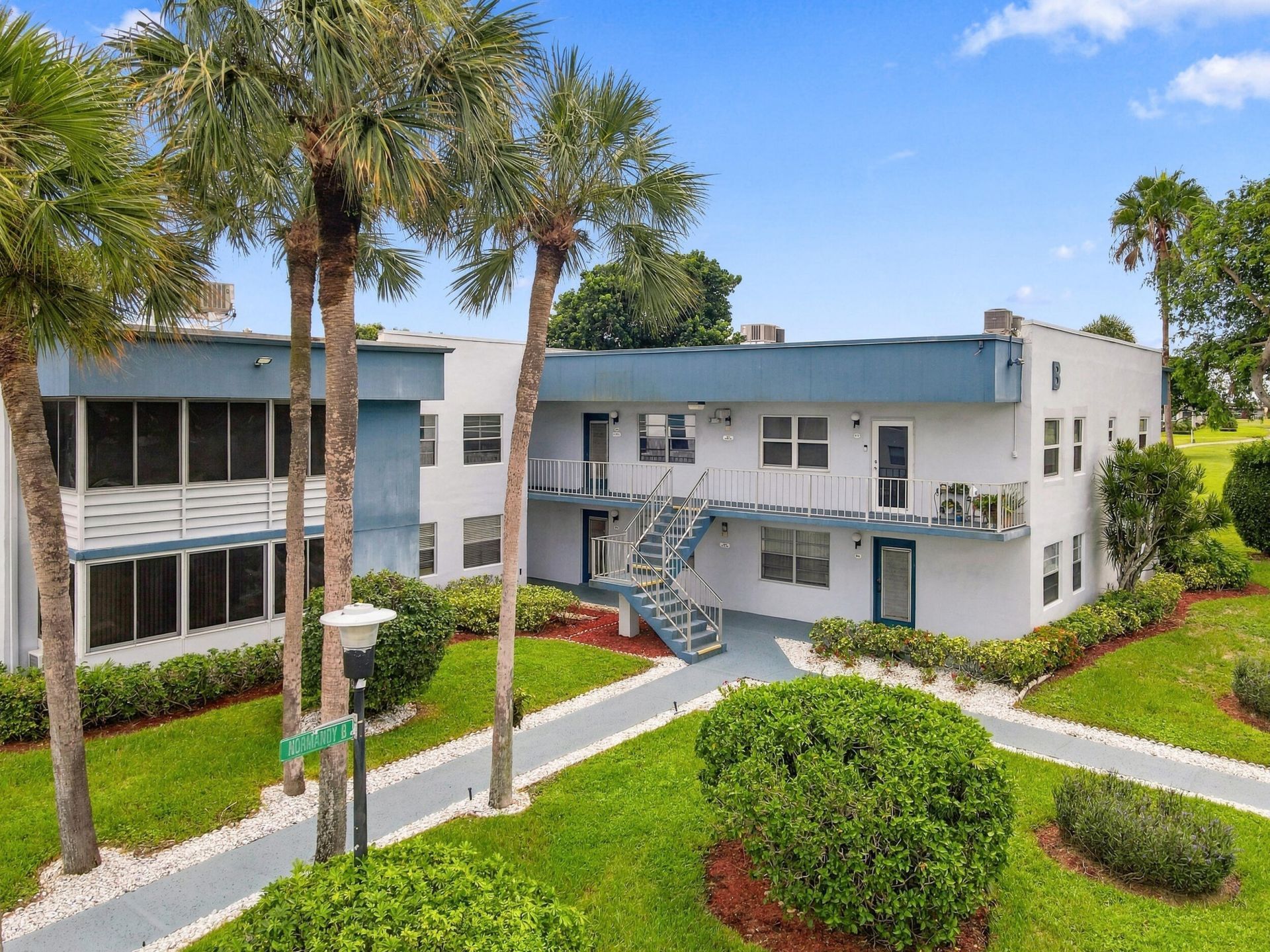 74 Normandy B, Delray Beach, FL 33484 Photo