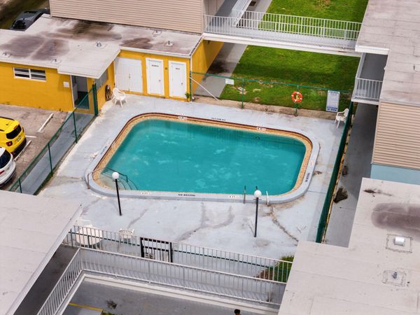 1500 CRESCENT Circle, Unit B215, Lake Park, FL 33403
