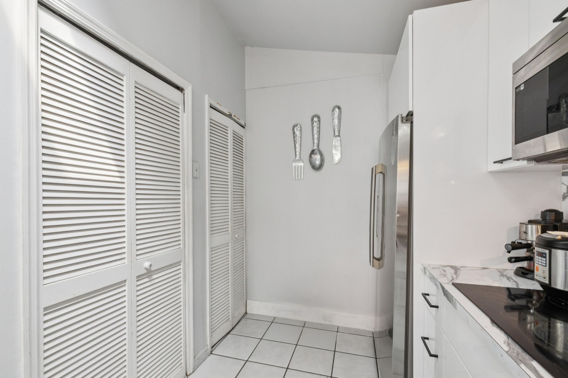 8738 NW 150th Terrace, Miami Lakes, FL 33018 Photo