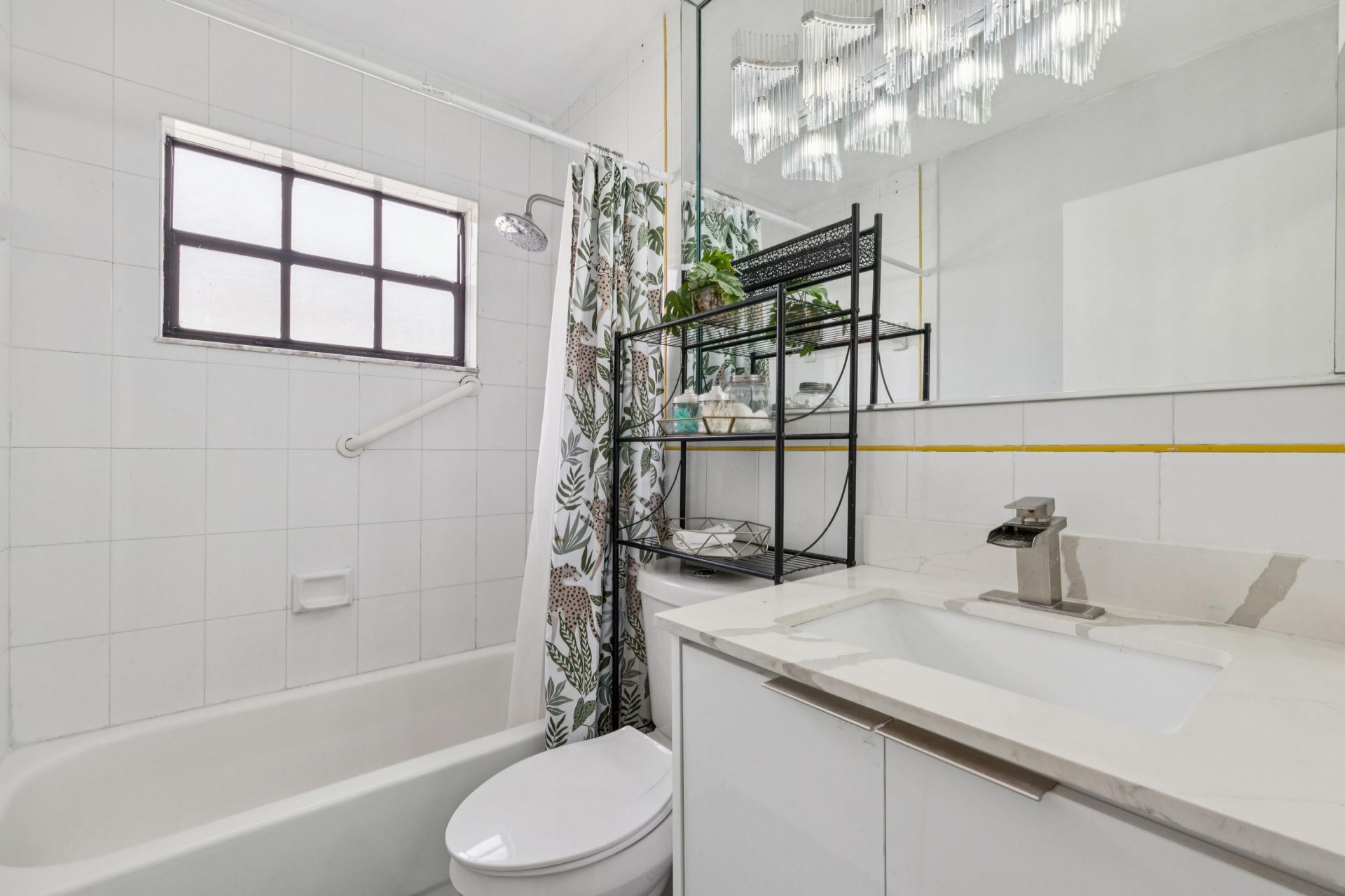 8738 NW 150th Terrace, Miami Lakes, FL 33018 Photo
