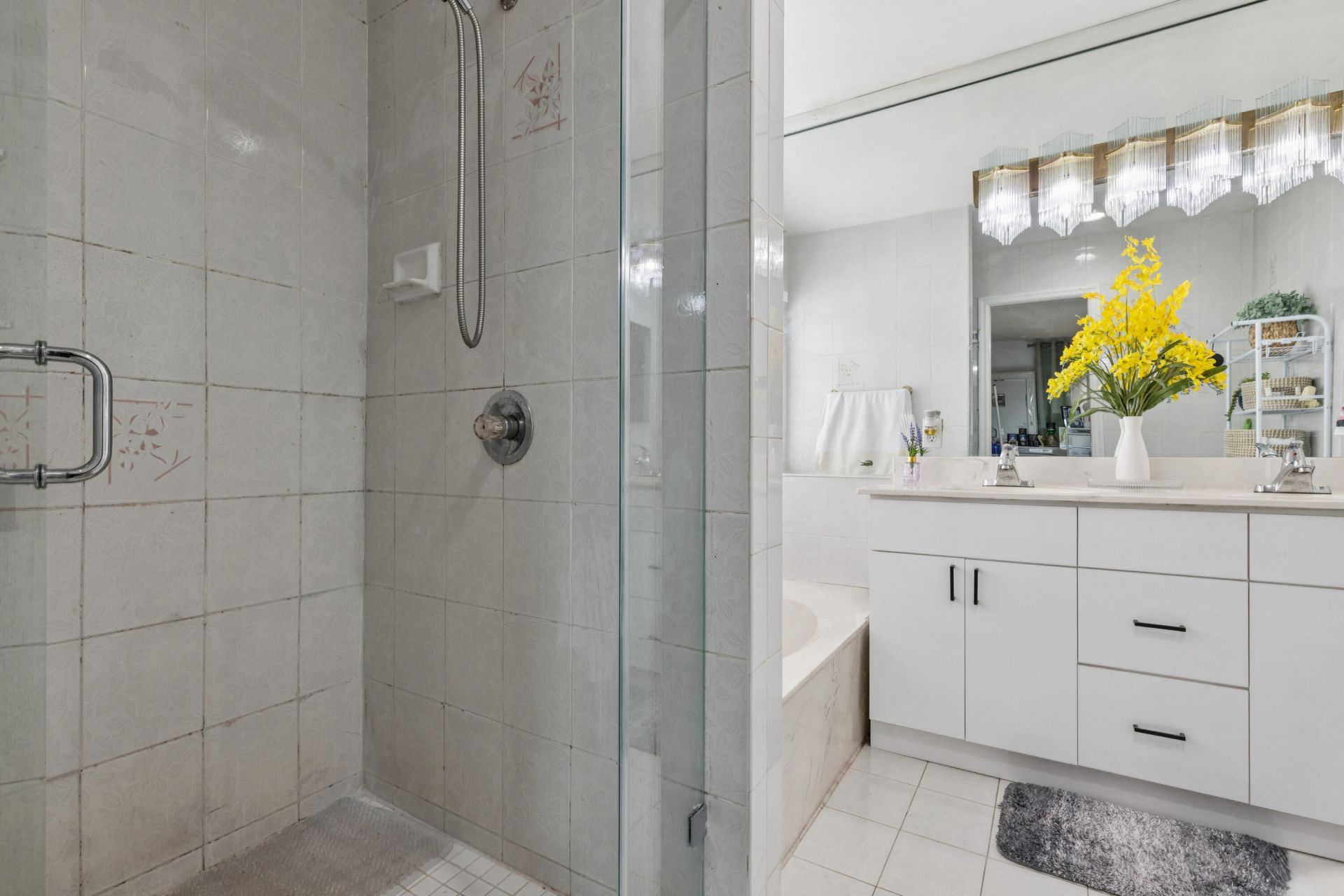 8738 NW 150th Terrace, Miami Lakes, FL 33018 Photo