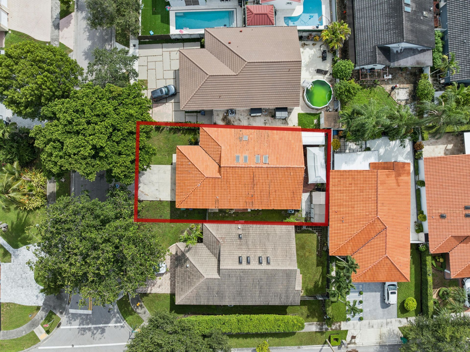 8738 NW 150th Terrace, Miami Lakes, FL 33018 Photo